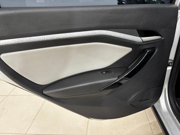 Lada (ВАЗ) Vesta I с пробегом 2020 года, цена 1 090 000 рублей, 81441 км, седан, Автокод Объявления