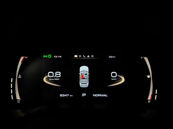 Haval Jolion I Рестайлинг 2 с пробегом 2025 года, цена 2 499 000 рублей, 5300 км, внедорожник, Автокод Объявления