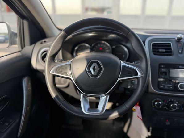 Renault Logan II Рестайлинг с пробегом 2021 года, цена 1 259 000 рублей, 77000 км, седан, Автокод Объявления