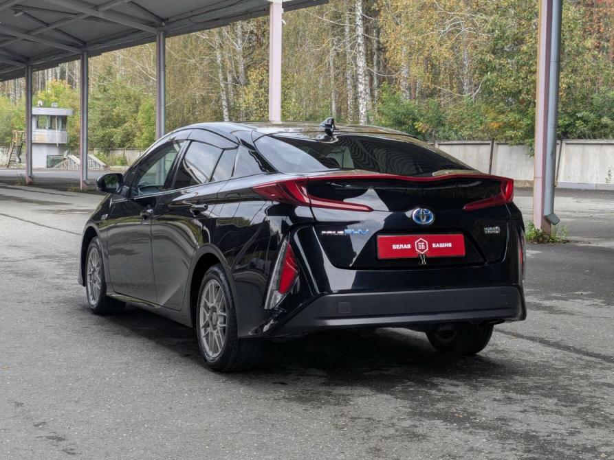 Toyota Prius IV (XW50) Екатеринбург  - изображение 5