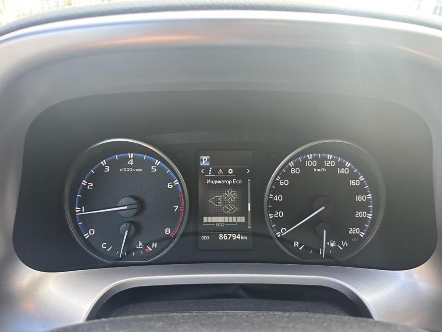 Toyota RAV4 IV (XA40) Рестайлинг Москва  - изображение 9