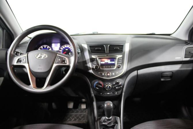 Hyundai Solaris I Рестайлинг с пробегом 2016 года, цена 945 000 рублей, 168438 км, седан, Автокод Объявления