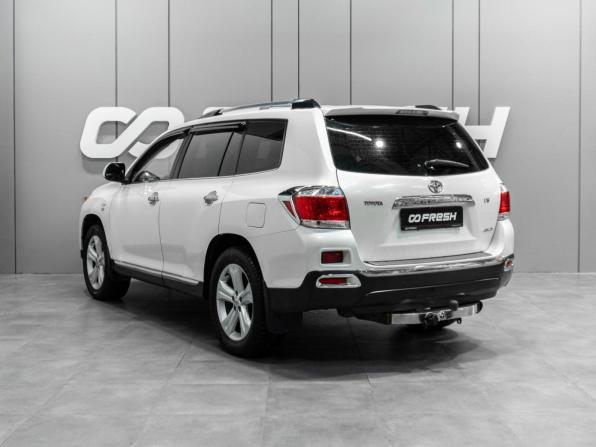 Toyota Highlander II (XU40) Рестайлинг с пробегом 2013 года, цена 2 199 000 рублей, 237455 км, внедорожник, Автокод Объявления