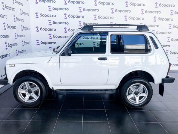 Lada (ВАЗ) Niva Legend с пробегом 2024 года, цена 933 000 рублей, 11052 км, внедорожник, Автокод Объявления