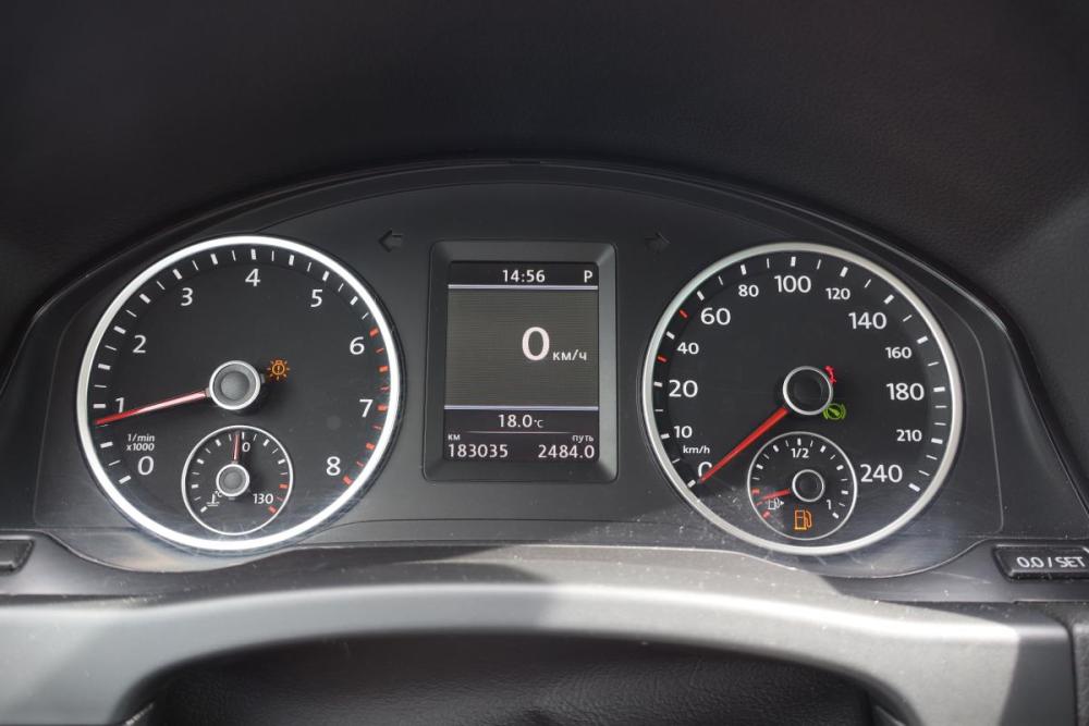 Volkswagen Tiguan I Рестайлинг Санкт-Петербург  - изображение 16
