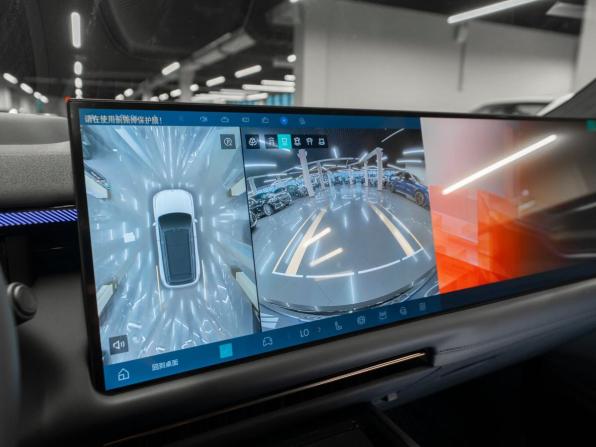 Lynk &amp; Co 900 с пробегом 2026 года, цена 8 200 000 рублей, 50 км, внедорожник, Автокод Объявления