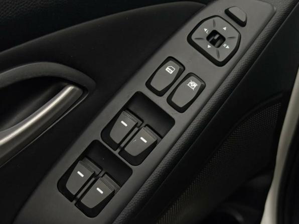 Hyundai ix35 I с пробегом 2012 года, цена 1 090 000 рублей, 213873 км, внедорожник, Автокод Объявления