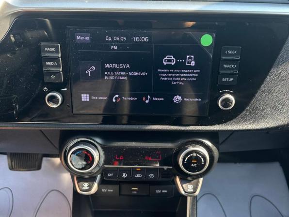 Kia Rio IV Рестайлинг с пробегом 2022 года, цена 1 728 000 рублей, 53302 км, седан, Автокод Объявления