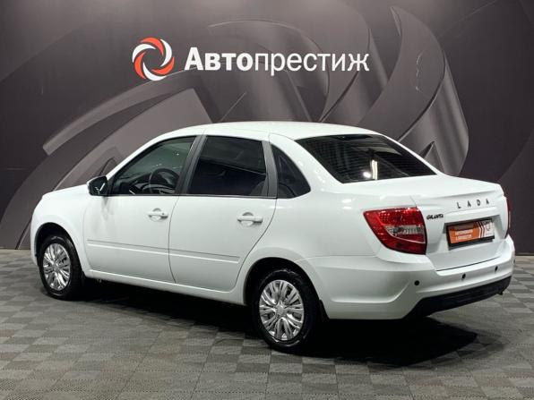 Lada (ВАЗ) Granta I Рестайлинг с пробегом 2023 года, цена 720 000 рублей, 48290 км, седан, Автокод Объявления