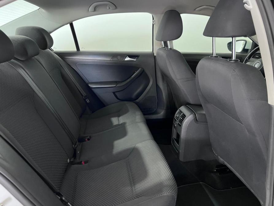 Volkswagen Jetta VI Рестайлинг Ростов-на-Дону  - изображение 14