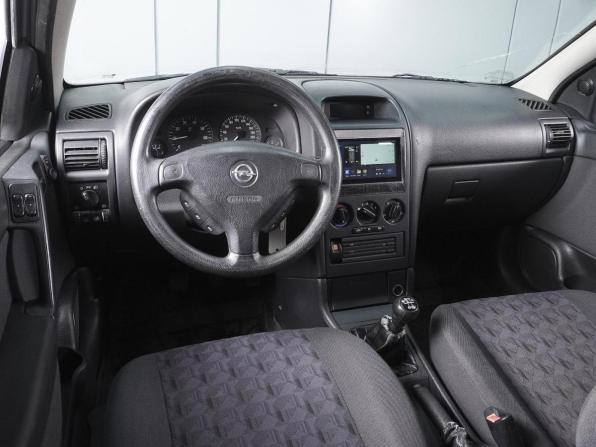 Opel Astra F с пробегом 2002 года, цена 370 000 рублей, 201939 км, универсал, Автокод Объявления