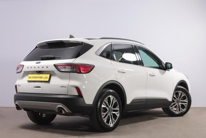 Ford Escape IV с пробегом 2021 года, цена 2 599 000 рублей, 31000 км, внедорожник, Автокод Объявления