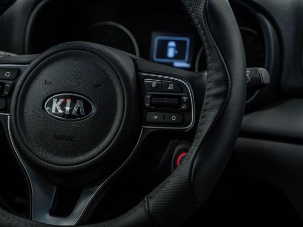 Kia Sportage IV с пробегом 2018 года, цена 1 803 000 рублей, 130833 км, внедорожник, Автокод Объявления