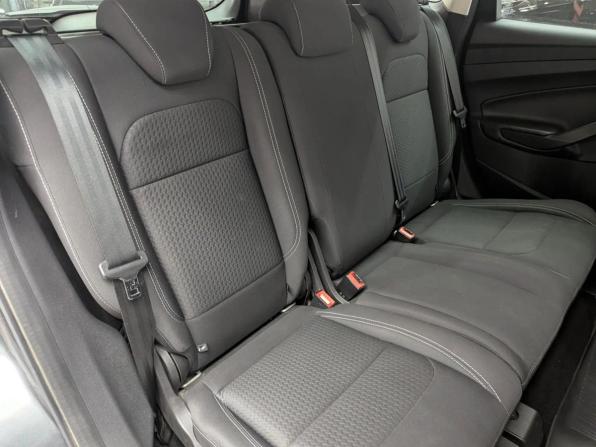 Ford Kuga II Рестайлинг с пробегом 2017 года, цена 1 649 000 рублей, 106471 км, внедорожник, Автокод Объявления