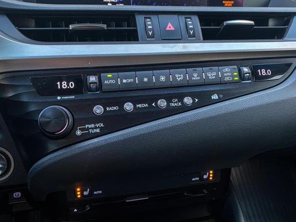 Lexus ES VII с пробегом 2020 года, цена 3 999 000 рублей, 70000 км, седан, Автокод Объявления