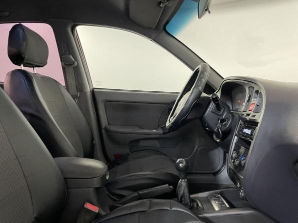 Hyundai Elantra III (XD2) Рестайлинг с пробегом 2004 года, цена 299 900 рублей, 310000 км, седан, Автокод Объявления