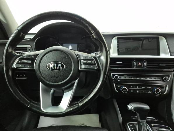Kia Optima IV с пробегом 2018 года, цена 1 570 000 рублей, 250324 км, седан, Автокод Объявления