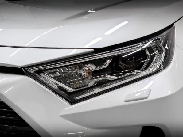 Toyota RAV4 V (XA50) с пробегом 2022 года, цена 3 890 000 рублей, 39291 км, внедорожник, Автокод Объявления