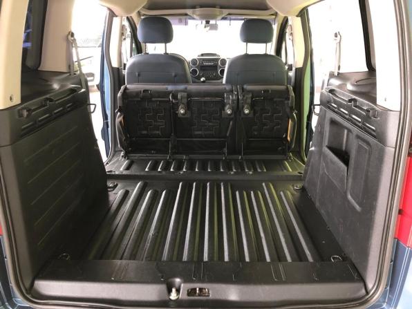 Citroen Berlingo II с пробегом 2010 года, цена 640 000 рублей, 246208 км, минивэн, Автокод Объявления