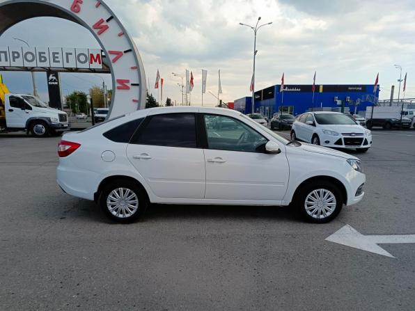 Lada (ВАЗ) Granta I Рестайлинг с пробегом 2023 года, цена 769 995 рублей, 36085 км, седан, Автокод Объявления