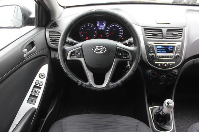 Hyundai Solaris I Рестайлинг с пробегом 2014 года, цена 827 000 рублей, 238187 км, седан, Автокод Объявления