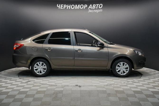 Lada (ВАЗ) Granta I Рестайлинг с пробегом 2019 года, цена 798 000 рублей, 64000 км, хэтчбек, Автокод Объявления