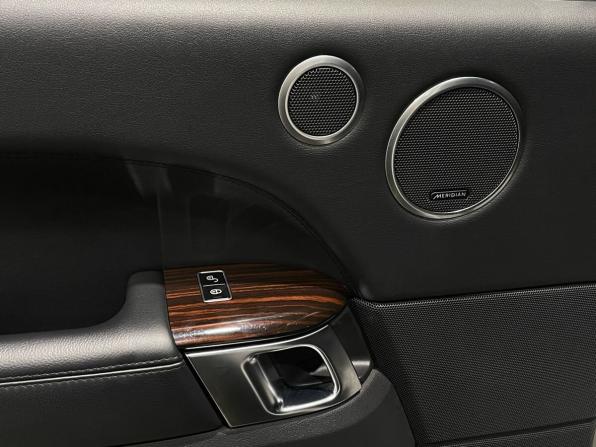 Land Rover Range Rover IV с пробегом 2014 года, цена 3 590 000 рублей, 120302 км, внедорожник, Автокод Объявления