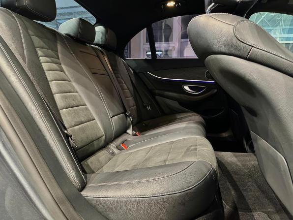 Mercedes-Benz E-Класс V (W213 S213 C238) с пробегом 2018 года, цена 3 127 000 рублей, 157593 км, седан, Автокод Объявления