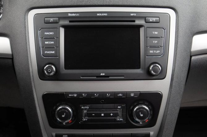 Skoda Octavia II (A5) Рестайлинг с пробегом 2009 года, цена 749 000 рублей, 310000 км, лифтбек, Автокод Объявления