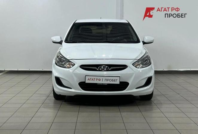 Hyundai Solaris I с пробегом 2013 года, цена 680 000 рублей, 152942 км, седан, Автокод Объявления
