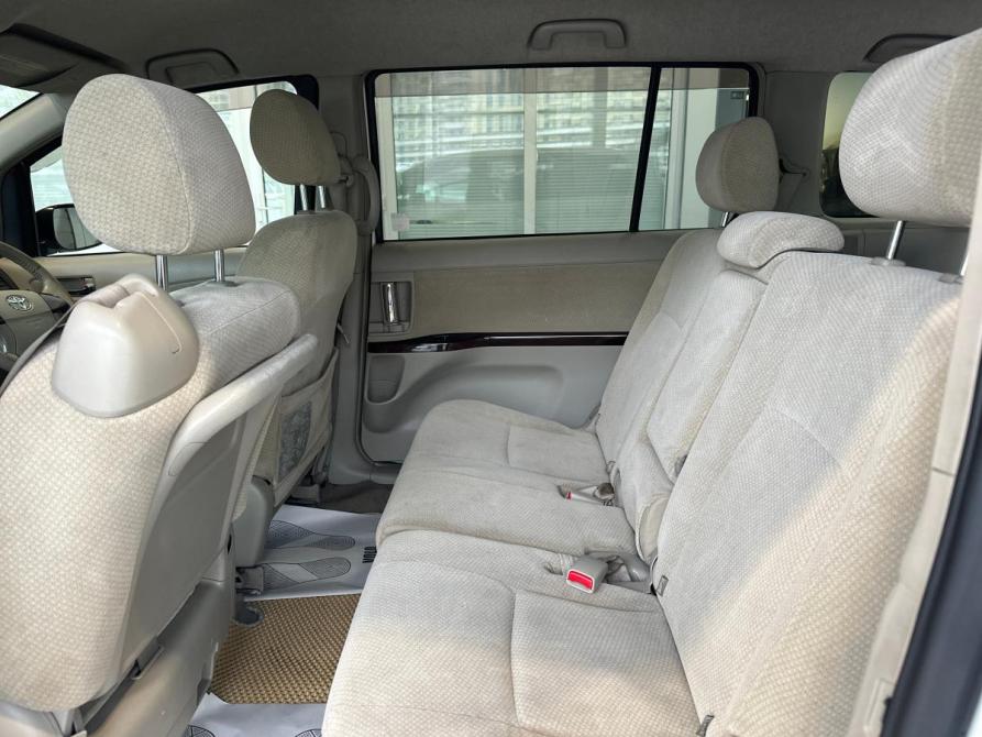 Toyota ISis I Рестайлинг Санкт-Петербург  - изображение 28