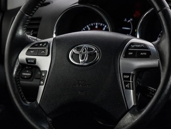 Toyota Highlander II (XU40) Рестайлинг с пробегом 2012 года, цена 1 599 000 рублей, 255495 км, внедорожник, Автокод Объявления