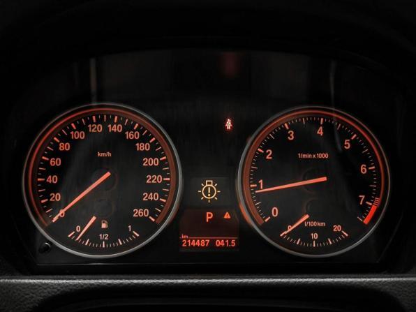 BMW 3 серии V (E90/E91/E92/E93) Рестайлинг с пробегом 2008 года, цена 990 000 рублей, 220000 км, седан, Автокод Объявления