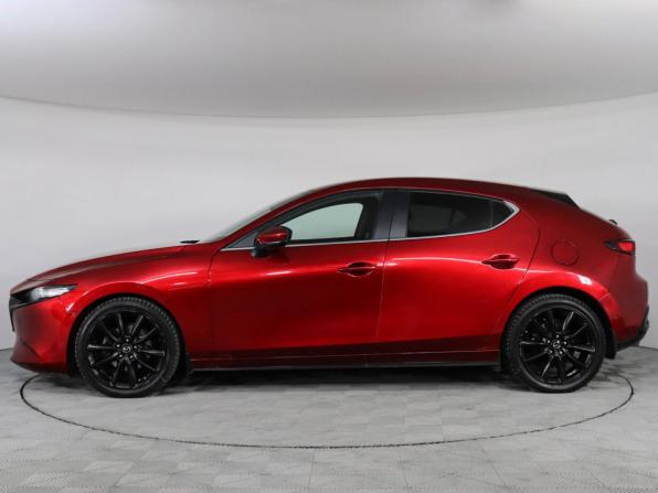 Mazda 3 IV (BP) с пробегом 2019 года, цена 2 100 000 рублей, 73467 км, хэтчбек, Автокод Объявления