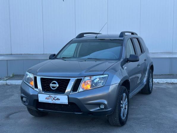 Nissan Terrano III (D10) с пробегом 2020 года, цена 1 350 000 рублей, 90000 км, внедорожник, Автокод Объявления