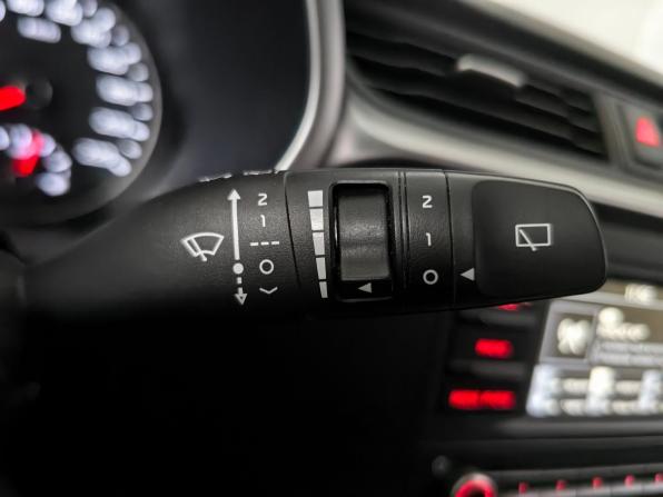 Kia Rio IV Рестайлинг с пробегом 2021 года, цена 1 717 000 рублей, 47804 км, хэтчбек, Автокод Объявления