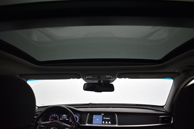 Kia Optima IV Рестайлинг с пробегом 2019 года, цена 1 615 000 рублей, 150207 км, седан, Автокод Объявления