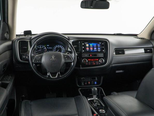 Mitsubishi Outlander III Рестайлинг 3 с пробегом 2019 года, цена 1 964 055 рублей, 144337 км, внедорожник, Автокод Объявления