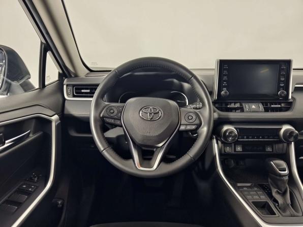 Toyota RAV4 V (XA50) с пробегом 2021 года, цена 2 999 000 рублей, 107000 км, внедорожник, Автокод Объявления