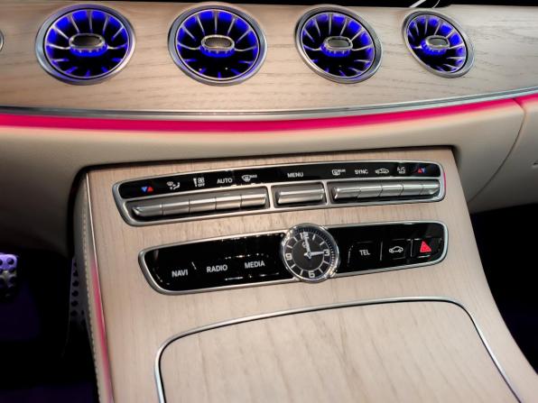 Mercedes-Benz E-Класс V (W213 S213 C238) с пробегом 2018 года, цена 4 700 000 рублей, 25310 км, купе-хардтоп, Автокод Объявления