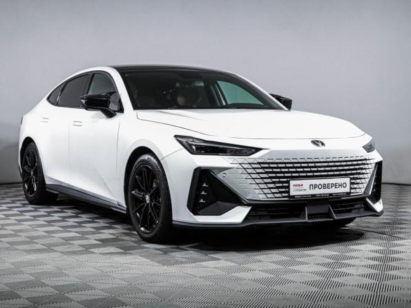 Changan UNI-V I с пробегом 2023 года, цена 2 250 000 рублей, 57856 км, лифтбек, Автокод Объявления