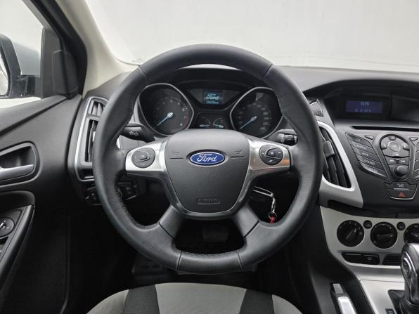Ford Focus III с пробегом 2012 года, цена 630 000 рублей, 216295 км, хэтчбек, Автокод Объявления