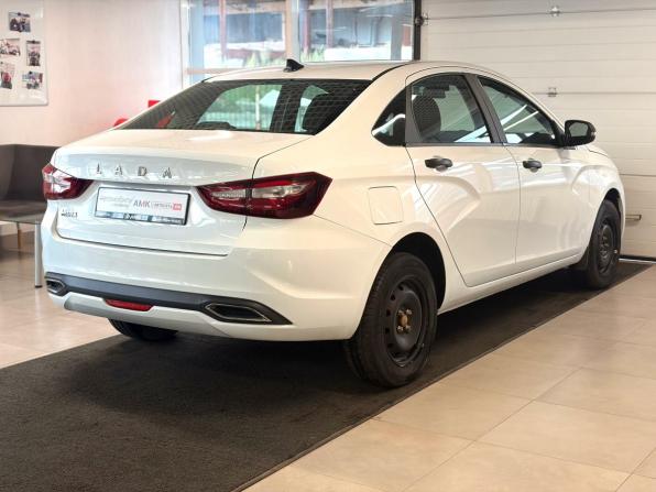 Lada (ВАЗ) Vesta I Рестайлинг (NG) с пробегом 2024 года, цена 1 124 802 рубля, 42100 км, седан, Автокод Объявления