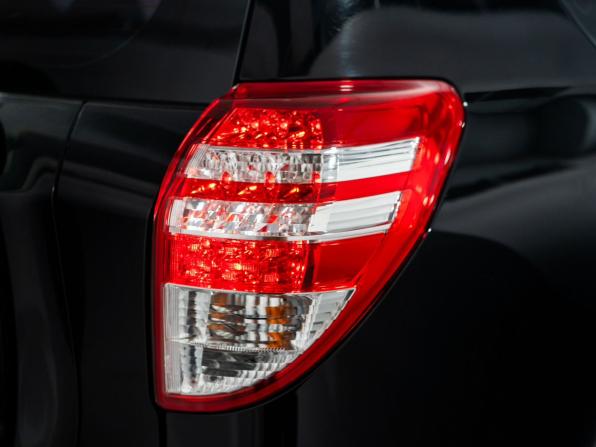 Toyota RAV4 III (XA30) Рестайлинг с пробегом 2011 года, цена 1 278 500 рублей, 262163 км, внедорожник, Автокод Объявления