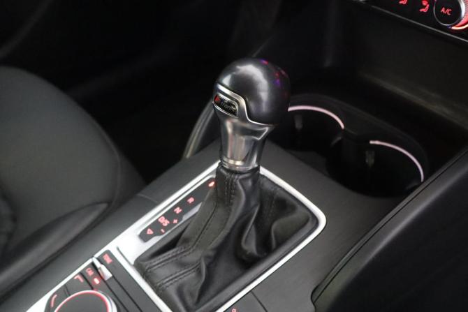 Audi A3 III (8V) с пробегом 2015 года, цена 1 089 000 рублей, 250000 км, седан, Автокод Объявления