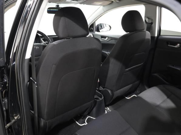 Hyundai Solaris II Рестайлинг с пробегом 2021 года, цена 1 659 000 рублей, 73191 км, седан, Автокод Объявления