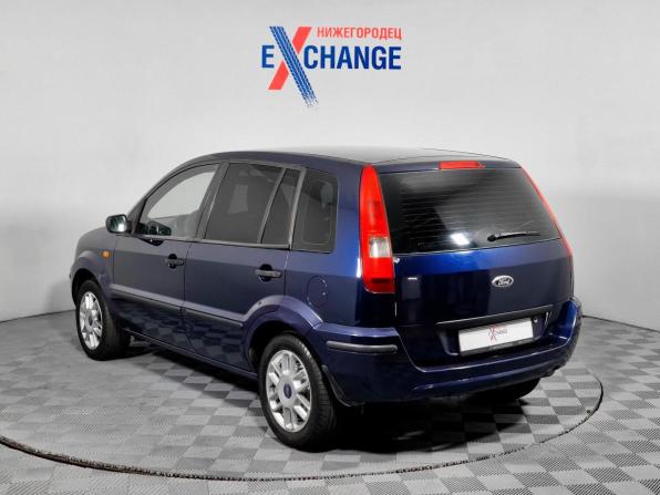 Ford Fusion I с пробегом 2005 года, цена 229 000 рублей, 334687 км, хэтчбек, Автокод Объявления