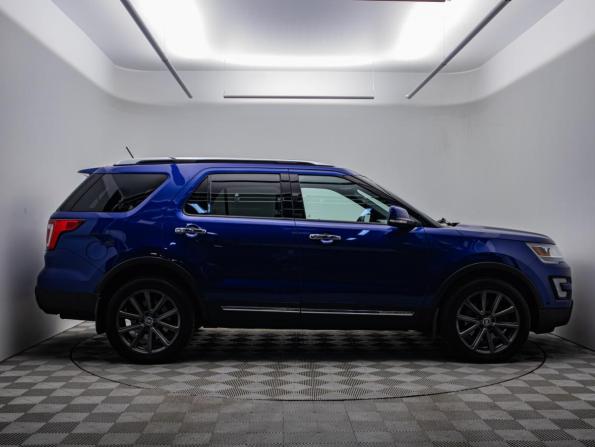 Ford Explorer V Рестайлинг с пробегом 2017 года, цена 2 895 000 рублей, 138450 км, внедорожник, Автокод Объявления