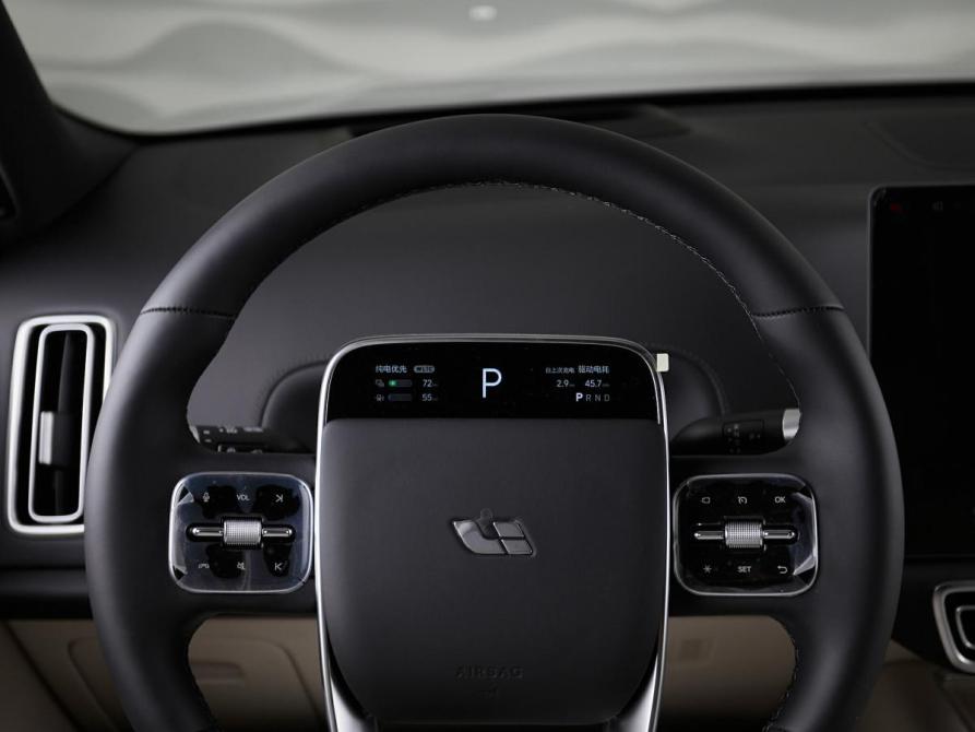 Li Auto (Lixiang) L9 I Рестайлинг Москва  - изображение 19
