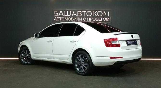 Skoda Octavia III (A7) с пробегом 2015 года, цена 999 000 рублей, 257113 км, лифтбек, Автокод Объявления